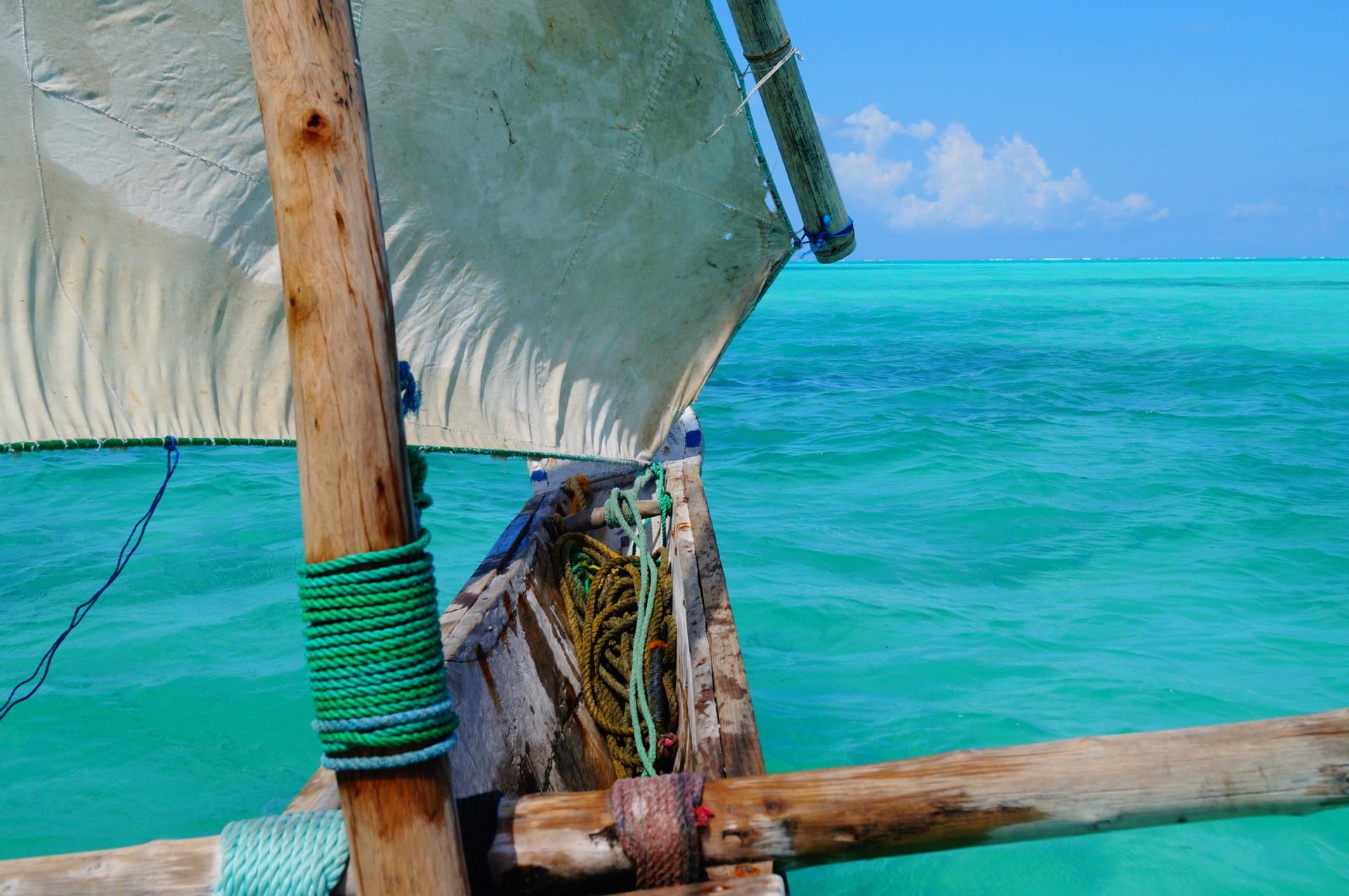 east African wooden sailing boat